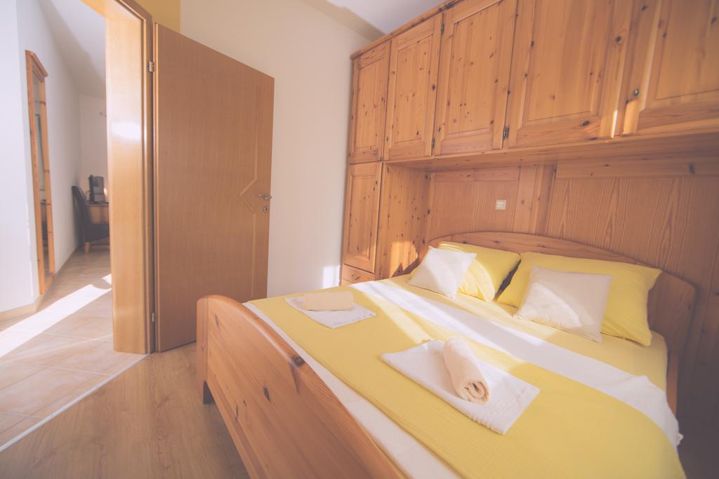 Apartments Meri Лижнян Номер фото